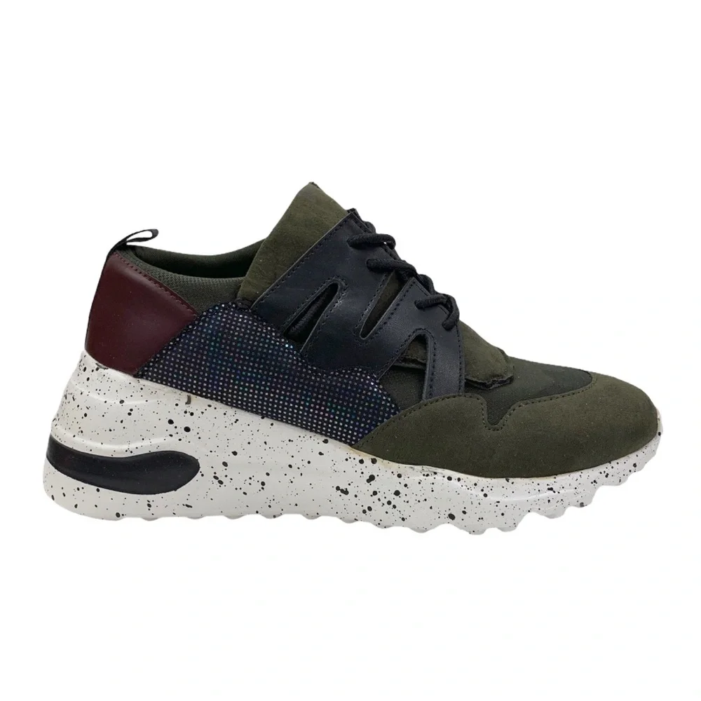 Time and Tru Sneakers Shoes Memory Foam - Picture 2 of 10